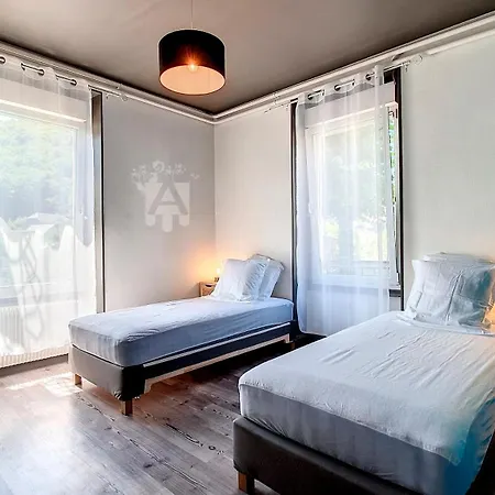 La Grande Hirondelle 뮈롤